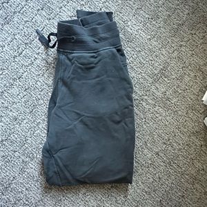 Grey lululemon scuba joggers